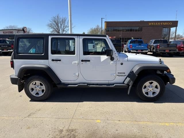 2017 Jeep Wrangler Unlimited Sport 4x4