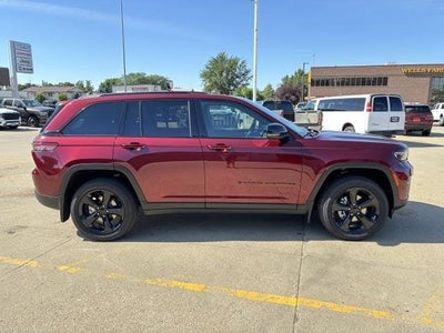 2025 Jeep Grand Cherokee GRAND CHEROKEE ALTITUDE X 4X4