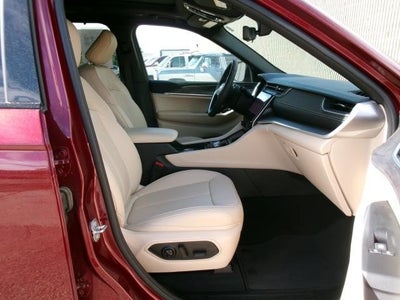 2025 Jeep Grand Cherokee L Limited 4x4