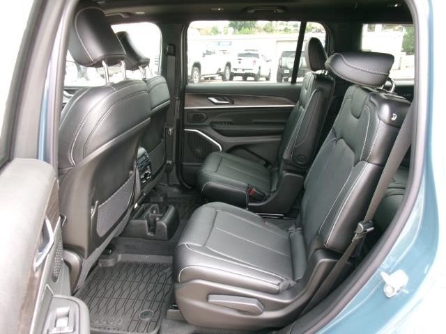 2026 Jeep Grand Cherokee GRAND CHEROKEE L LIMITED RESERVE 4X4