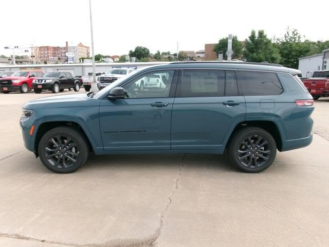 2026 Jeep Grand Cherokee GRAND CHEROKEE L LIMITED RESERVE 4X4