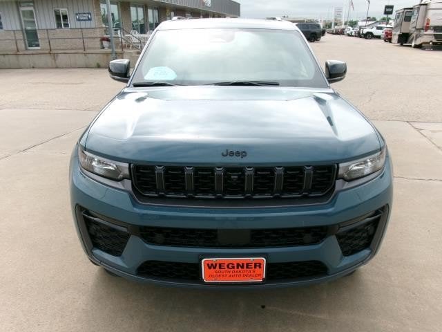 2026 Jeep Grand Cherokee GRAND CHEROKEE L LIMITED RESERVE 4X4