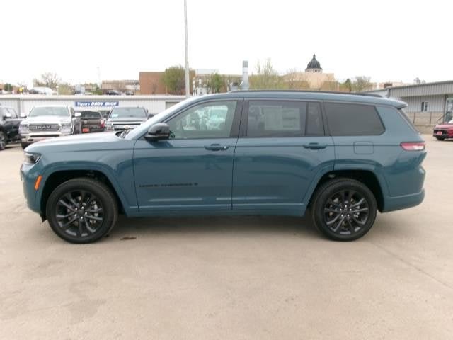 2026 Jeep Grand Cherokee GRAND CHEROKEE L LIMITED RESERVE 4X4