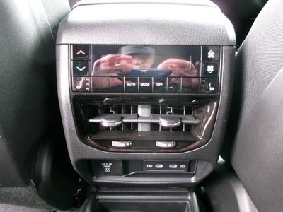 2026 Jeep Grand Cherokee GRAND CHEROKEE L LIMITED RESERVE 4X4