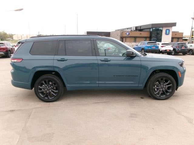 2026 Jeep Grand Cherokee GRAND CHEROKEE L LIMITED RESERVE 4X4