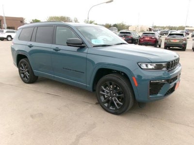2026 Jeep Grand Cherokee GRAND CHEROKEE L LIMITED RESERVE 4X4