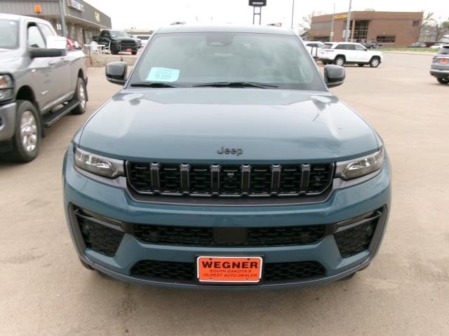 2026 Jeep Grand Cherokee GRAND CHEROKEE L LIMITED RESERVE 4X4
