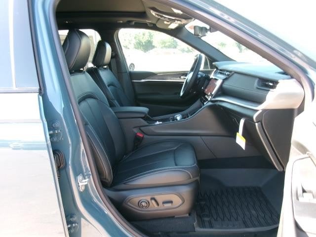 2026 Jeep Grand Cherokee GRAND CHEROKEE L LIMITED RESERVE 4X4
