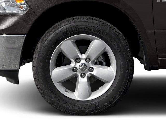 2017 RAM 1500 Big Horn Crew Cab 4x4 6'4' Box