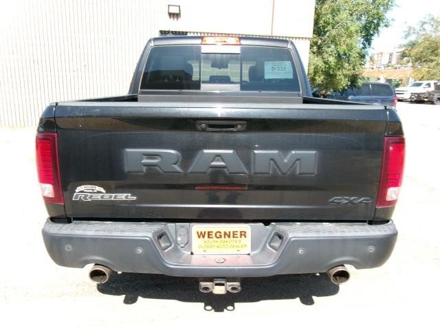 2017 RAM 1500 Rebel Crew Cab 4x4 5'7' Box