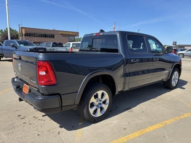 2025 RAM Ram 1500 RAM 1500 BIG HORN CREW CAB 4X4 5'7' BOX