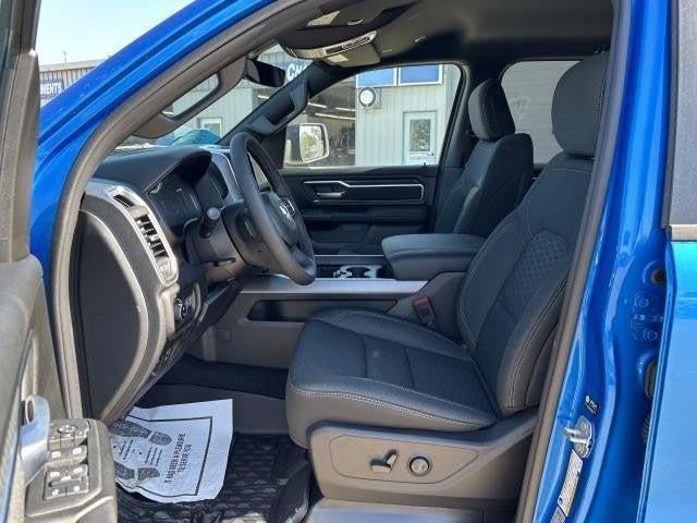 2025 RAM Ram 1500 RAM 1500 BIG HORN CREW CAB 4X4 5'7' BOX