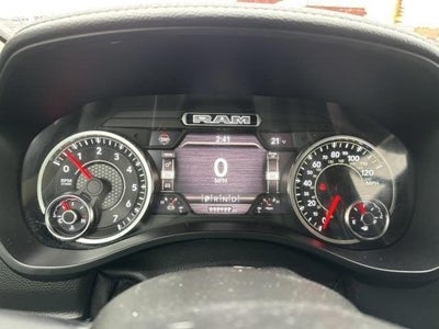 2021 RAM 1500 Laramie Crew Cab 4x4 5'7' Box