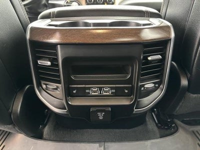 2021 RAM 1500 Laramie Crew Cab 4x4 5'7' Box