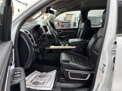 2021 RAM 1500 Laramie Crew Cab 4x4 5'7' Box