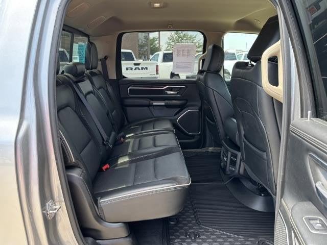 2021 RAM 1500 Laramie Crew Cab 4x4 5'7' Box