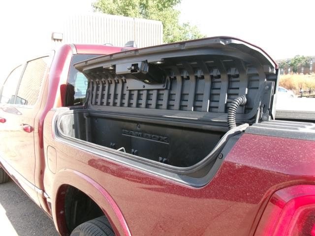 2025 RAM 1500 Tungsten Crew Cab 4x4 5'7' Box