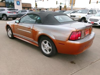 1999 Ford Mustang Base