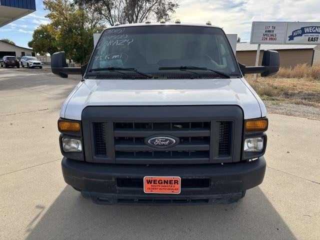 2010 Ford E-450 Cutaway Base