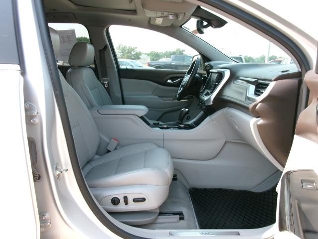 2017 GMC Acadia SLT-2