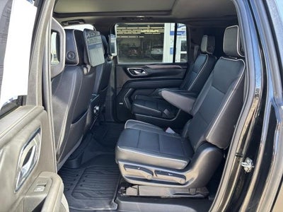 2023 GMC Yukon XL SLT