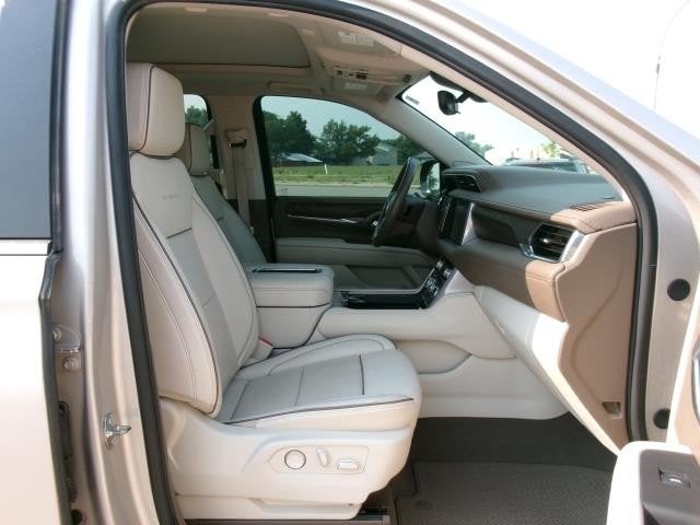 2024 GMC Yukon XL 4WD Denali