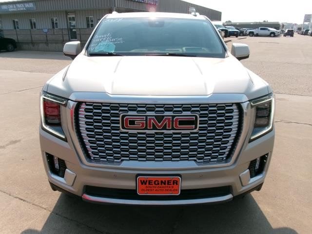 2024 GMC Yukon XL 4WD Denali
