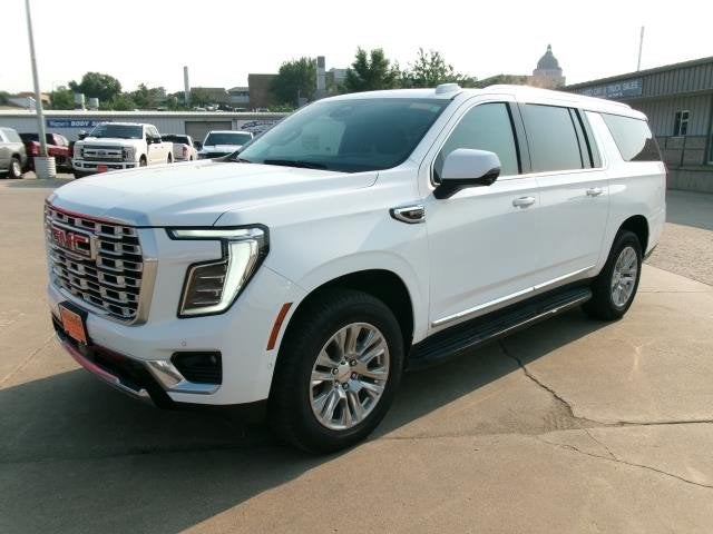 2025 GMC Yukon XL 4WD Denali