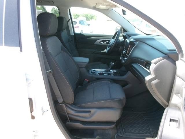 2020 Chevrolet Traverse AWD LS