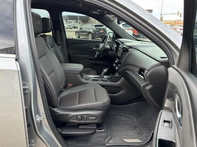 2023 Chevrolet Traverse AWD High Country