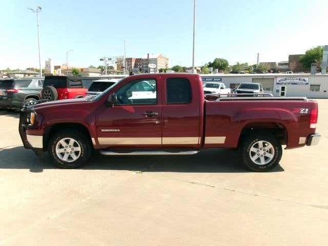 Used 2013 GMC Sierra 1500 SLE with VIN 1GTR2VE75DZ371466 for sale in Pierre, SD