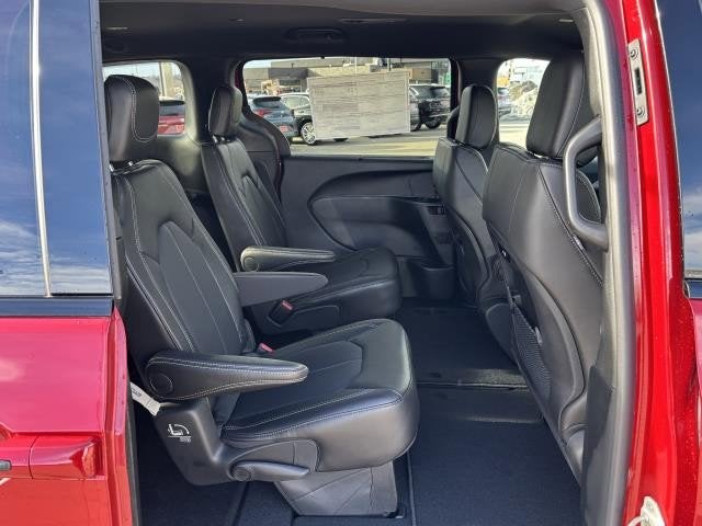 2026 Chrysler Pacifica PACIFICA SELECT AWD
