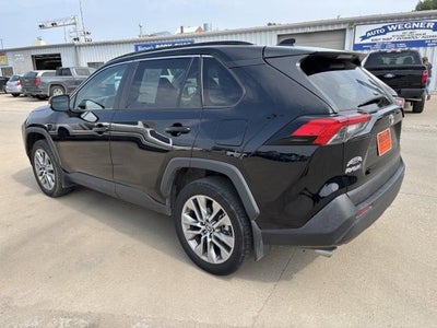 2022 Toyota RAV4 XLE Premium