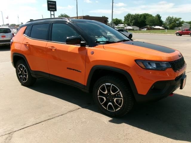 2026 Jeep Compass COMPASS TRAILHAWK 4X4