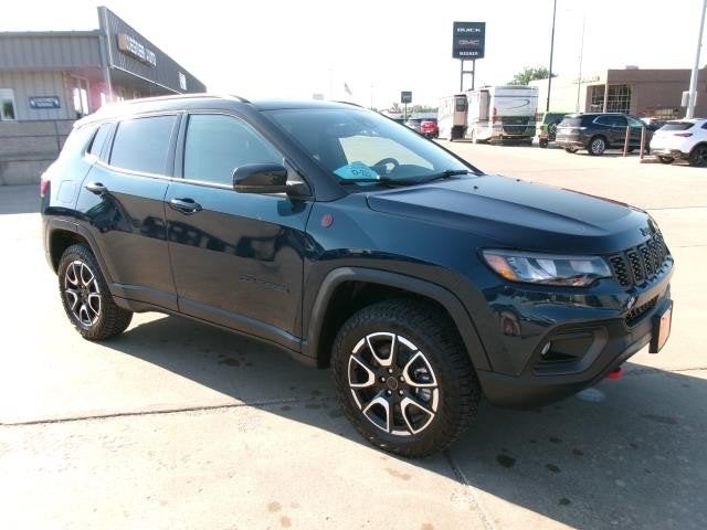 2026 Jeep Compass COMPASS TRAILHAWK 4X4