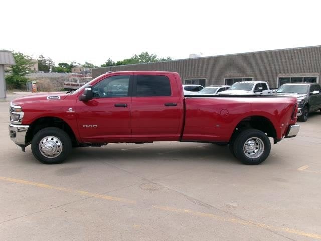 2026 RAM Ram 3500 RAM 3500 BIG HORN CREW CAB 4X4 8' BOX