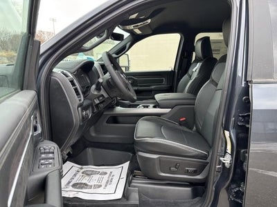 2026 RAM Ram 3500 RAM 3500 LARAMIE CREW CAB 4X4 8' BOX