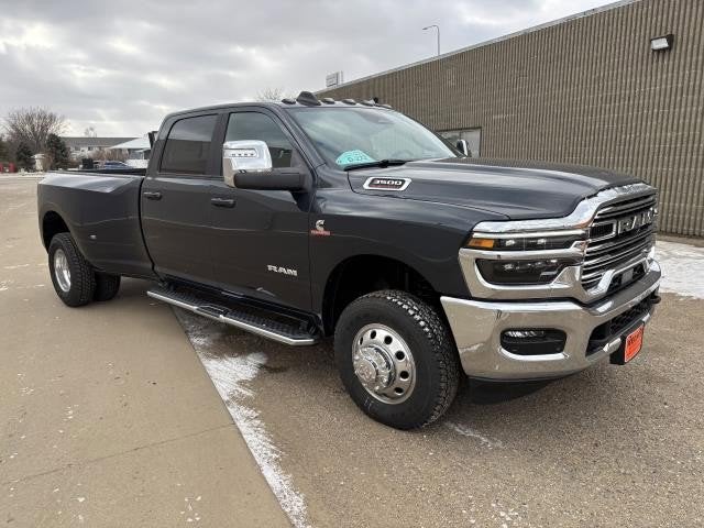 2026 RAM Ram 3500 RAM 3500 LARAMIE CREW CAB 4X4 8' BOX