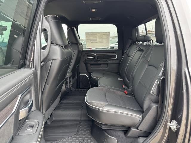 2026 RAM Ram 3500 RAM 3500 LARAMIE CREW CAB 4X4 8' BOX