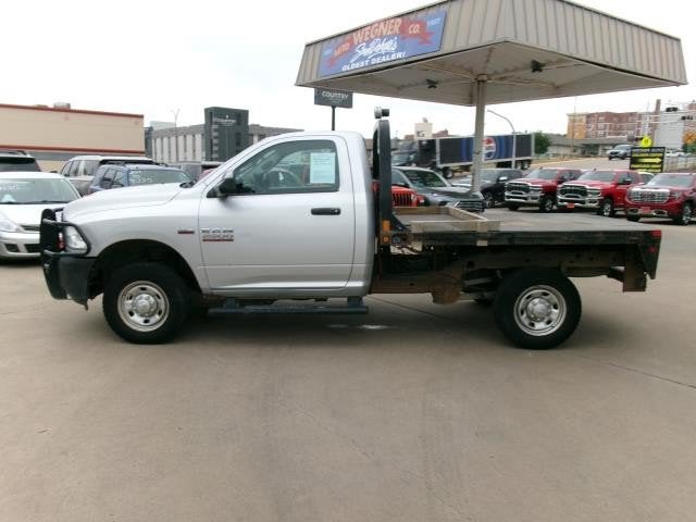 2017 RAM 2500 Tradesman Regular Cab 4x4 8' Box