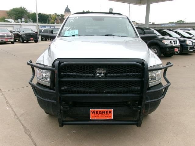 2017 RAM 2500 Tradesman Regular Cab 4x4 8' Box