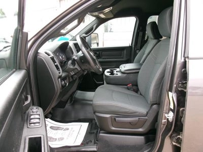 2024 RAM 2500 Tradesman Crew Cab 4x4 6'4' Box