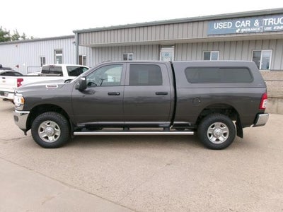 2024 RAM 2500 Tradesman Crew Cab 4x4 6'4' Box