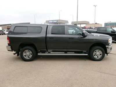 2024 RAM 2500 Tradesman Crew Cab 4x4 6'4' Box