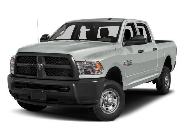 2017 RAM 2500 Tradesman Crew Cab 4x4 6'4' Box