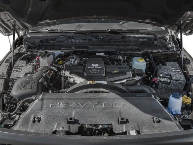 2017 RAM 2500 Tradesman Crew Cab 4x4 6'4' Box