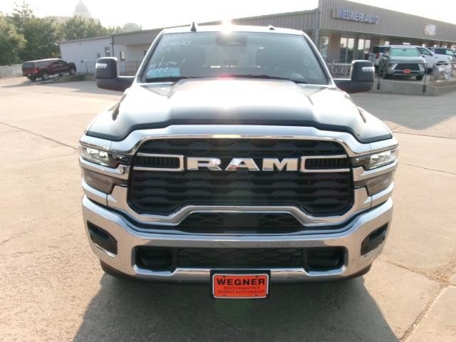 2025 RAM 2500 Big Horn Crew Cab 4x4 6'4' Box