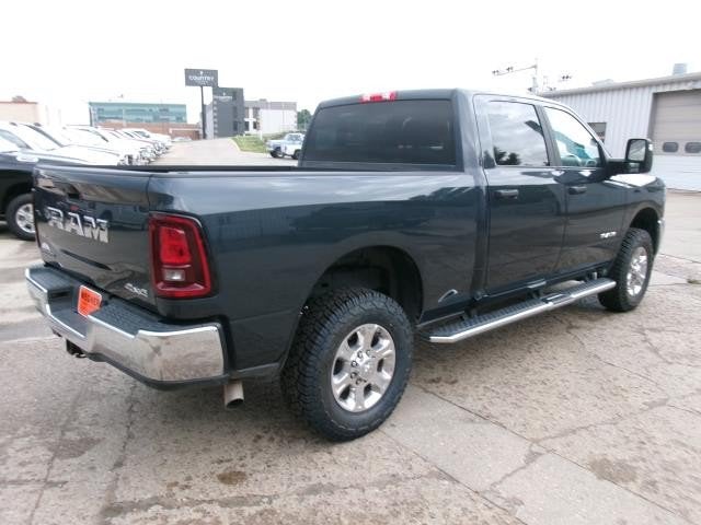 2025 RAM 2500 Big Horn Crew Cab 4x4 6'4' Box