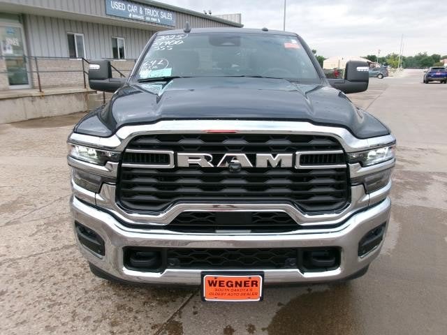 2025 RAM 2500 Big Horn Crew Cab 4x4 6'4' Box