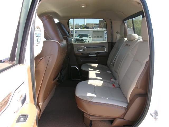2019 RAM 2500 Laramie Crew Cab 4x4 6'4' Box